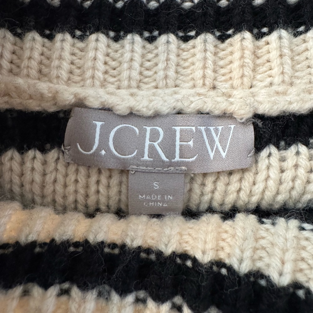J. Crew Women’s Striped Black & Cream Mockneck Sweater Jewel Button Detail Small - Picture 12 of 13